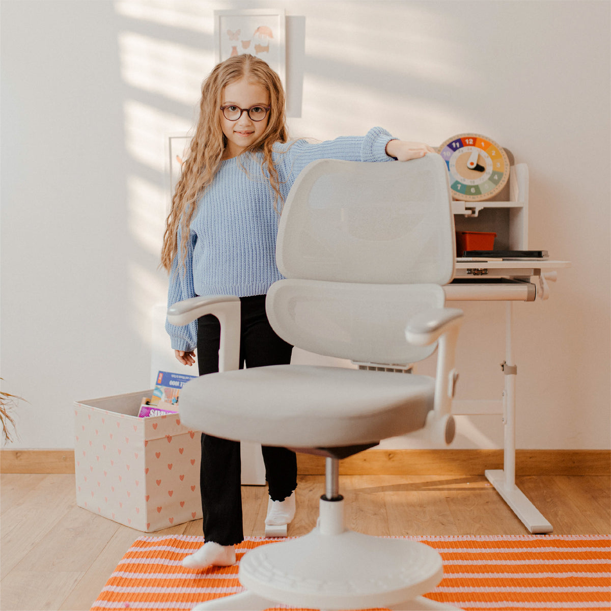 Mark Adler Junior 5.3 Drehstuhl Grau für Kinder