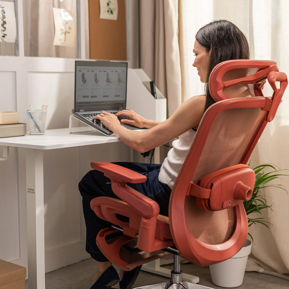 Ergonomischer Massagesessel Mark Adler Leadpro 8.7 Rot