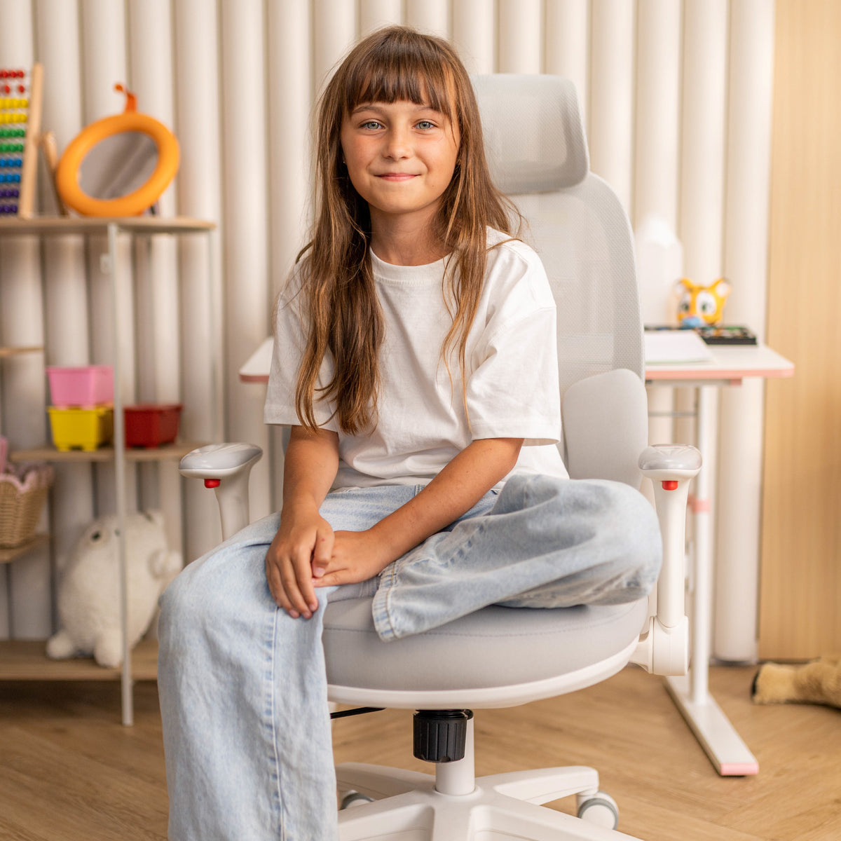Mark Adler Junior 6.3 Grau ergonomischer Kinderstuhl